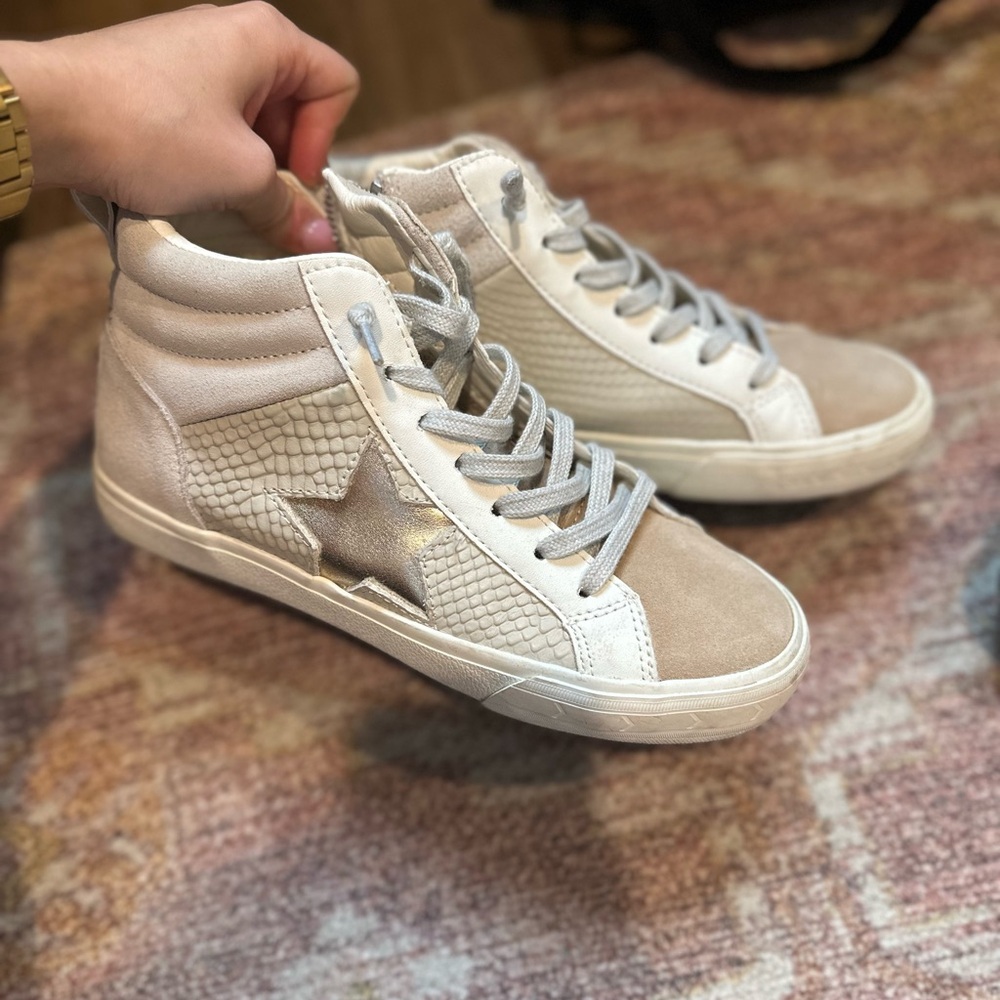 Women's High-Top Sneakers in White and Gray